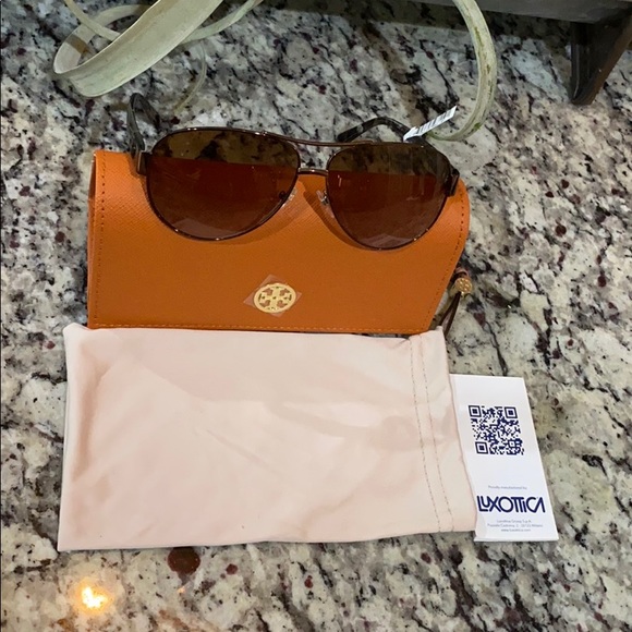 NWT Auth Tory Burch Aviator Sunglasses - Picture 5 of 14